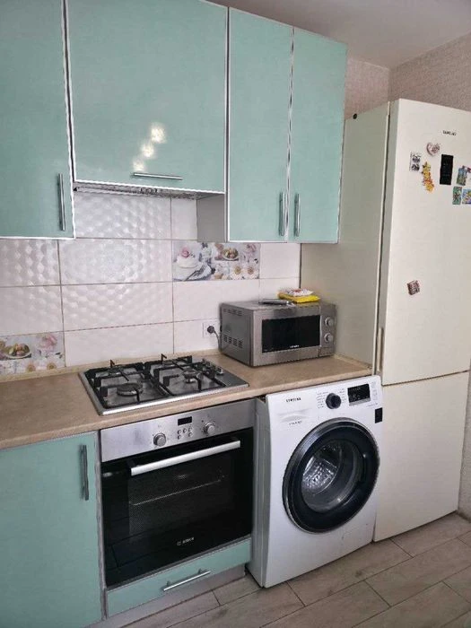 (13/И) Терміново! Продам 2-поверховий будинок (квартиру на з