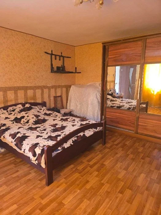 (13/И) Терміново! Продам 2-поверховий будинок (квартиру на з