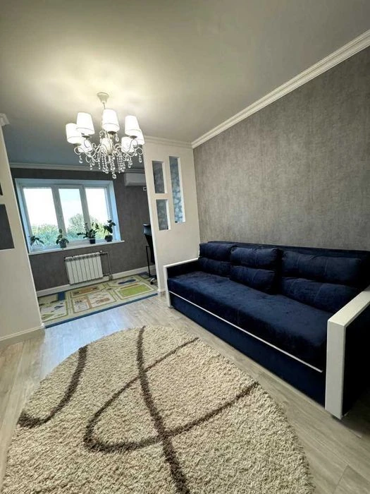 Продам 2-кімнатну квартиру в центрі Полтави