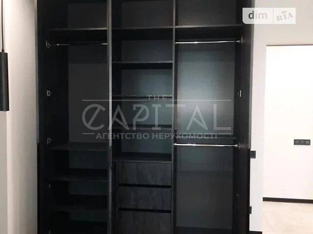 Довготривала оренда 1к квартири на просп. Берестейський 11 •