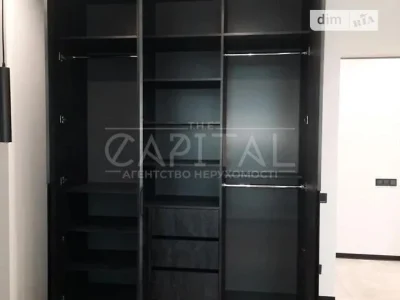 Довготривала оренда 1к квартири на просп. Берестейський 11 •