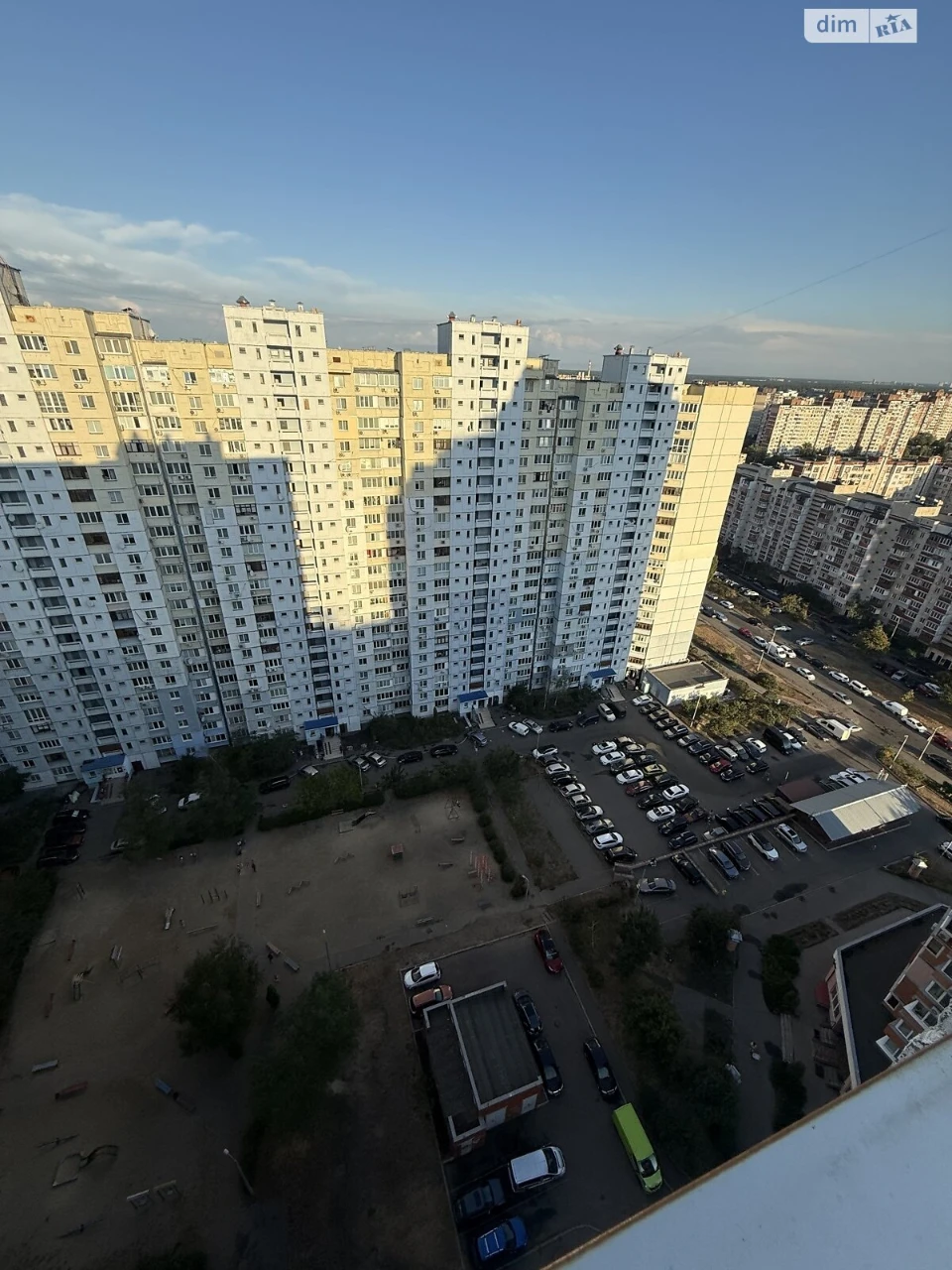 Продаж Квартира Троєщина