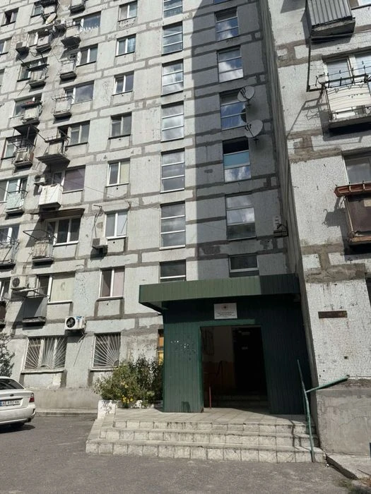 Продам 1 ком квартиру на Солнечной Набережной! Проспект Слоб