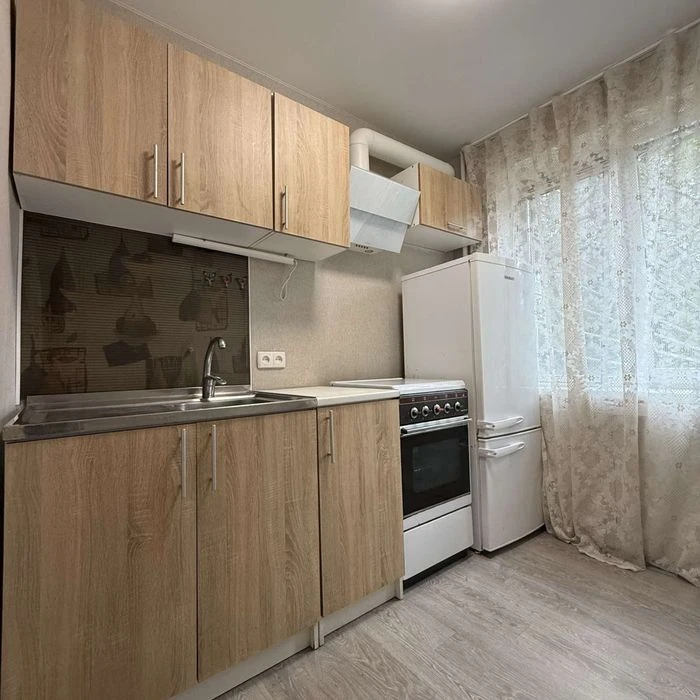 Продам 1 ком квартиру на Солнечной Набережной! Проспект Слоб
