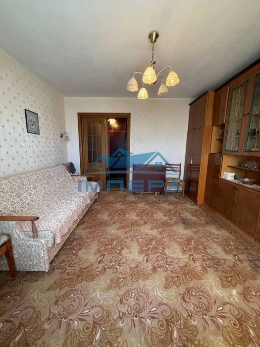 Продам 2-кімнатну квартиру на Мотелі