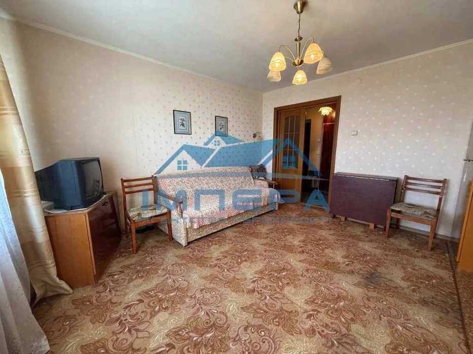 Продам 2-кімнатну квартиру на Мотелі