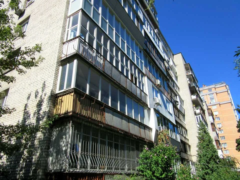 Квартира. Київ, Василя Тютюнника вул. (Анрі Барбюса)