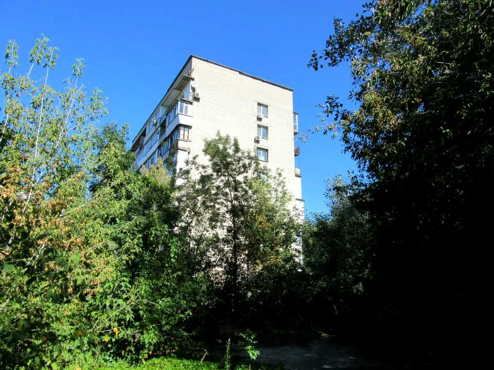 Квартира. Київ, Василя Тютюнника вул. (Анрі Барбюса)