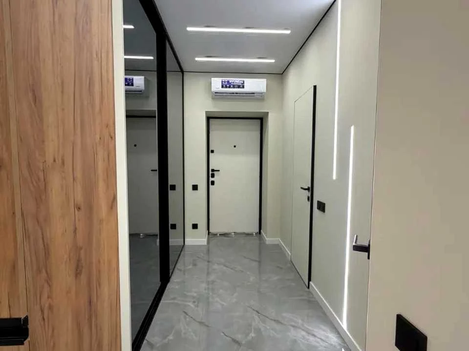Квартира. Дніпро, Запорізьке шосе