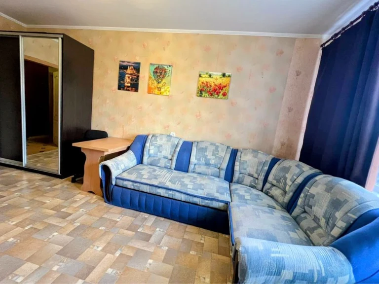 Продаж 3 кімнатної квартири Сади 1