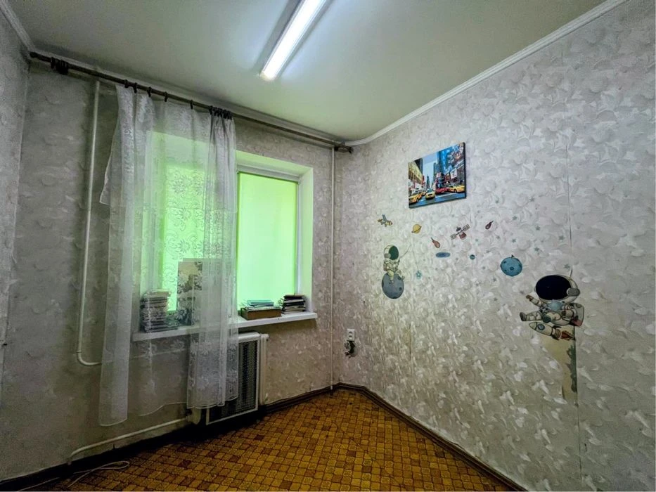 Продаж 3 кімнатної квартири Сади 1