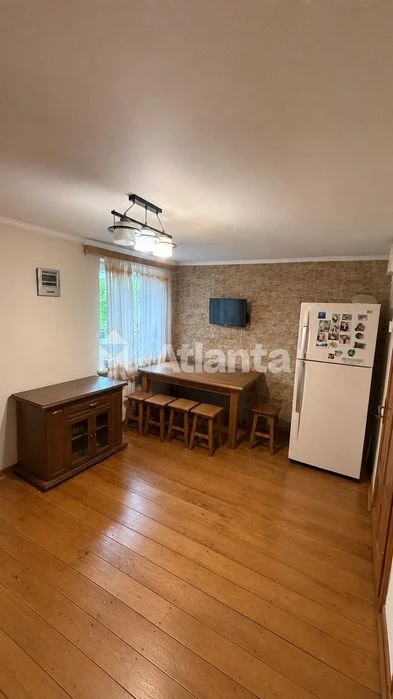 Будинок 138 кв з двома гаражами