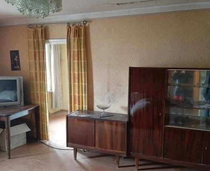 Ппродам3 х комн. квартиру на ХТЗ дешево!