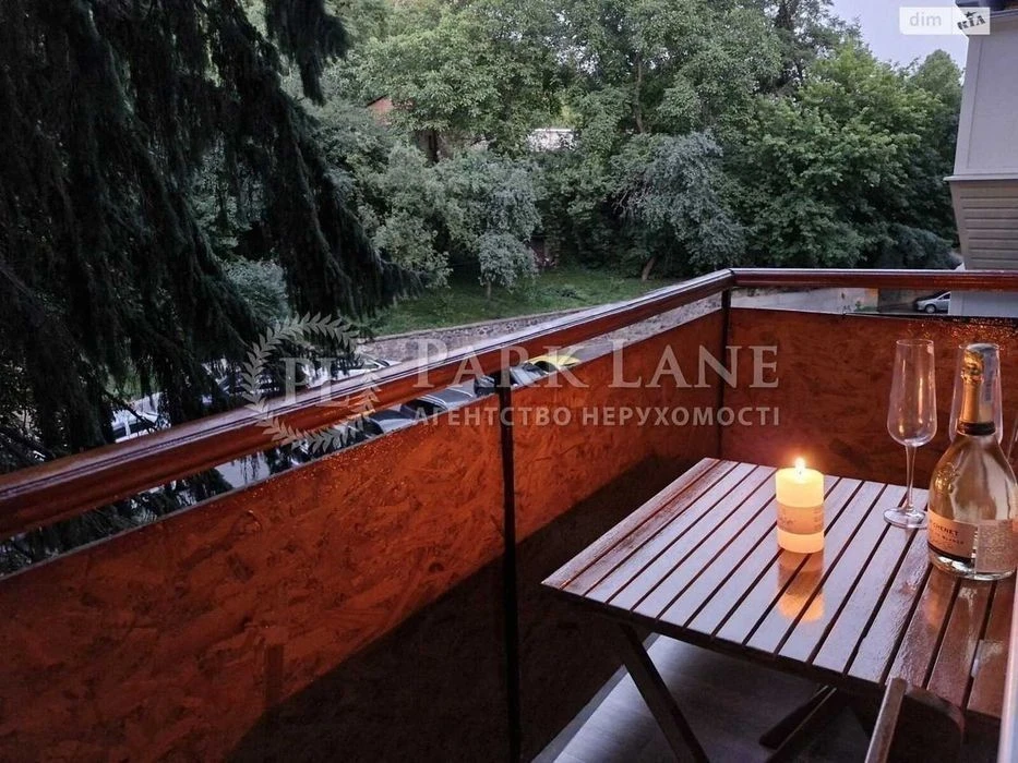 Sale of the 2nd apartment Radchenko Petra, 21a Solomyanskyi