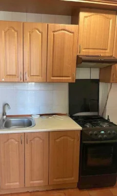 Продаж квартири з меблями та технікою