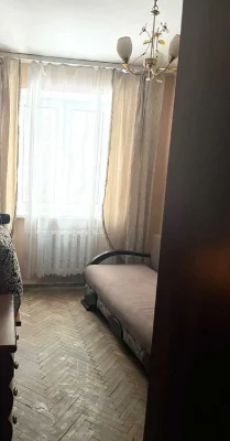 Продаж квартири з меблями та технікою