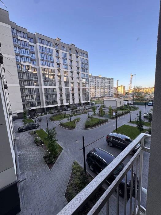 Здана 3 кімнатна квартира, постанови, прогами