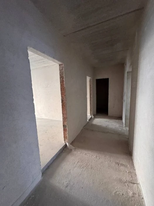 Здана 3 кімнатна квартира, постанови, прогами
