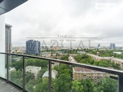 Продаж 4к квартири 213 кв. м на вул. Коновальця Євгена 26А •