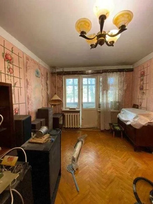 Продам 3к. кв. на ХТЗ.