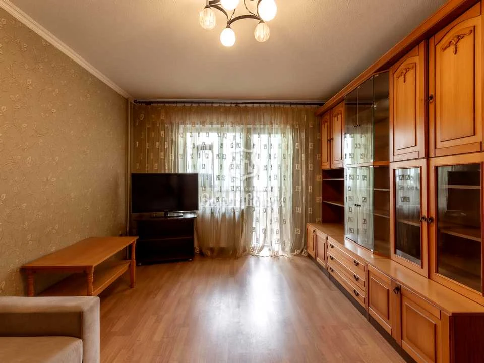 Квартира. Київ, Лариси Руденко вул.