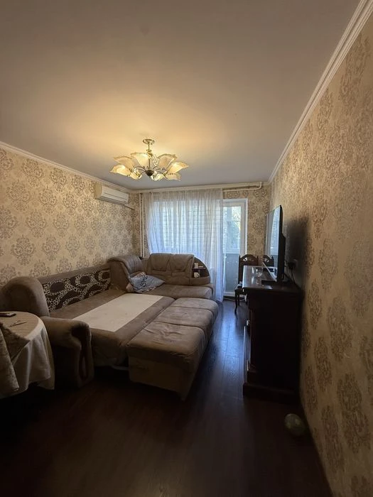 Продам 5-ти комнатную квартиу на Клочко рядом с АТБ