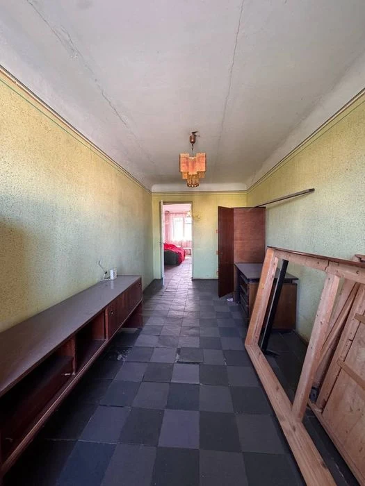 Продається 3 кімнатна квартира,вул. Мазепи