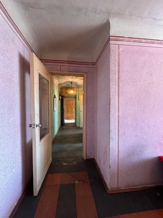 Продається 3 кімнатна квартира,вул. Мазепи