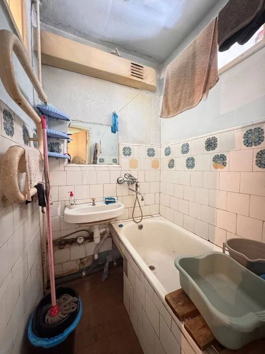 Продається 3 кімнатна квартира,вул. Мазепи