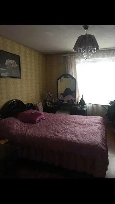 Продається Простора 3-кімнатна квартира на Подолі