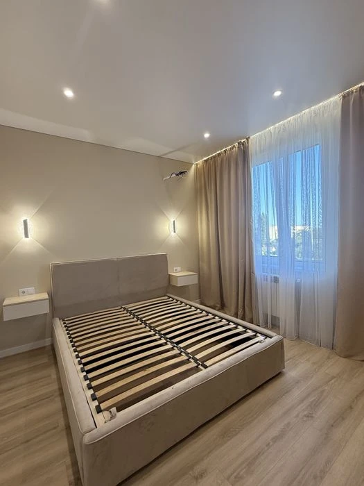 Продаж 2 кімнатної в центрі міста, вул  Руська 41