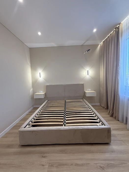 Продаж 2 кімнатної в центрі міста, вул  Руська 41
