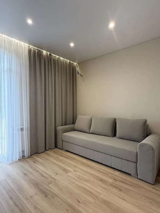 Продаж 2 кімнатної в центрі міста, вул  Руська 41