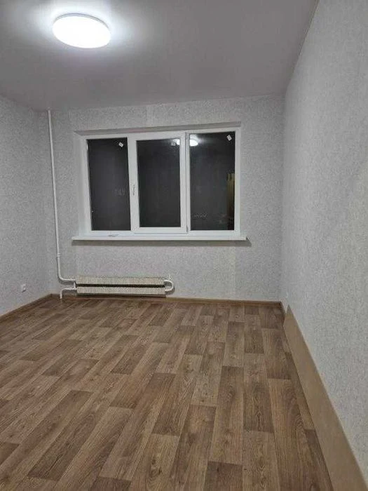 В продаже 1 к гостинка со своими службами на Восточном