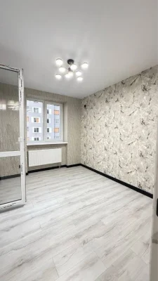 Продам просторную двухкомнатную квартиру с кухней-гостиной в