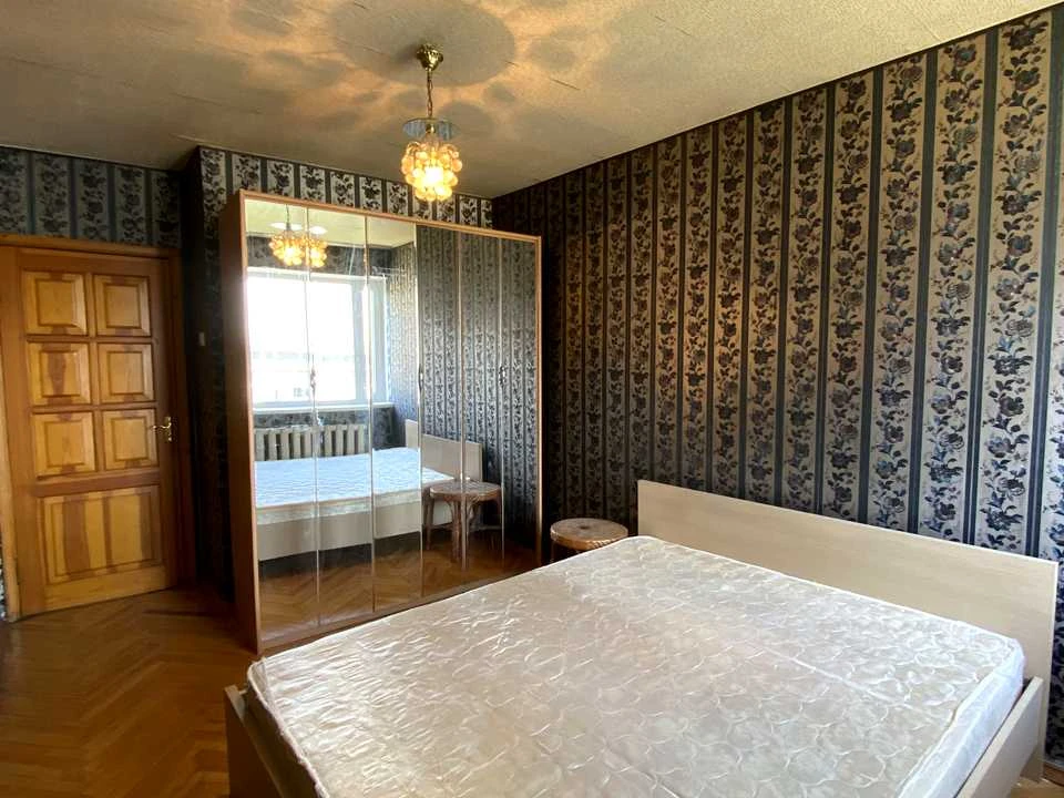 Квартира. Київ, Юрія Іллєнка вул. (Мельникова)