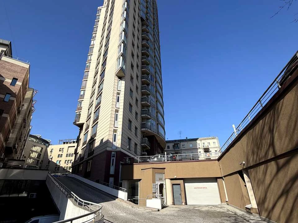 Квартира. Київ, Тараса Шевченка бульв.