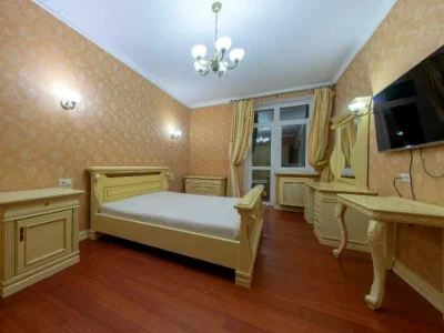 Квартира. Київ, Євгена Коновальця вул. (Щорса)