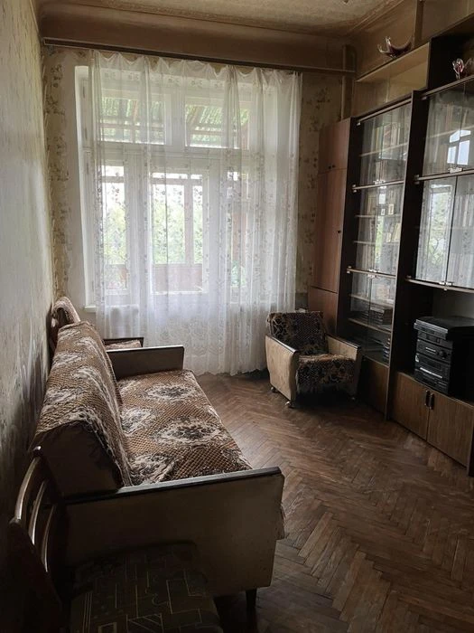 3 rooms for sale, Naukova metro station, Danilevskoho St.