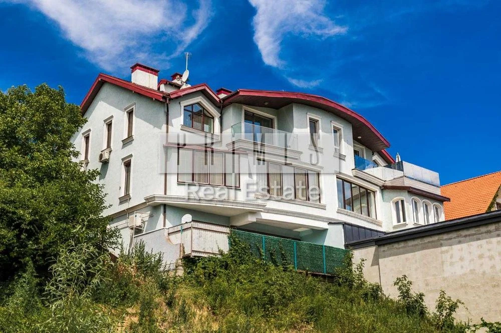 Ексклюзивний будинок 333 м² на Батієвій горі | Панорамний ви