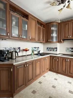 Гарна 4-х кім.кв. 85.5м2 в самому центрі Котовського по вул.