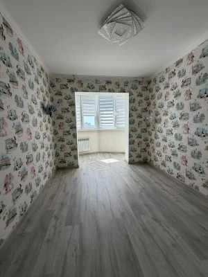 Гарна 4-х кім.кв. 85.5м2 в самому центрі Котовського по вул.