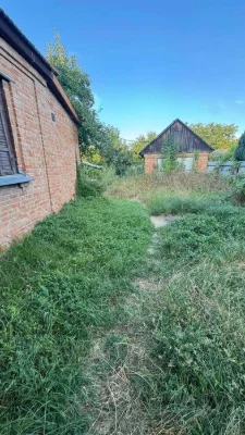 Продаж окремого цегляного будинку в Полтаві.