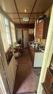 Продаж окремого цегляного будинку в Полтаві.