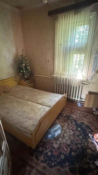 Продаж окремого цегляного будинку в Полтаві.