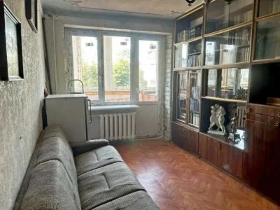 Продам 3-комнатную квартиру на Холодной Горе — $39 000