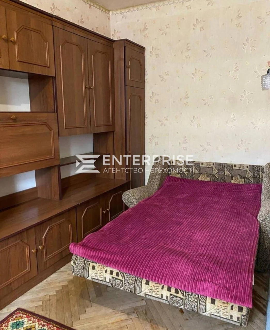 Продажа 1к квартири у Голосіївському районі (Паньківщина), Ц