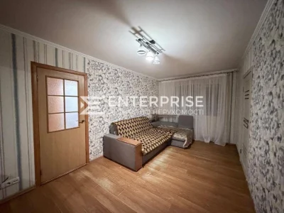 Продаж 3к квартири, метро Святошин, просп. Берестейський Дер