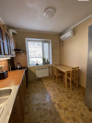 Продаж Квартира Голосіїв