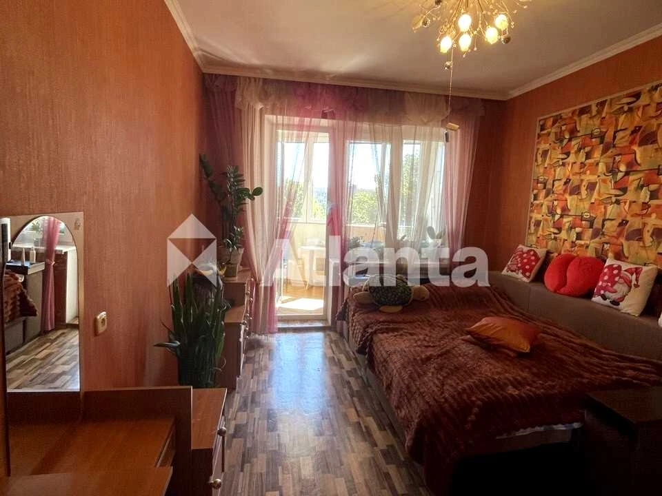 Квартира. Одеса, Академіка Корольова вул.